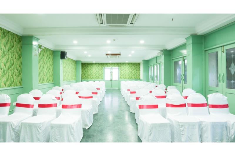Treebo Komfort Suites, 3 Km From Mysore Palace Экстерьер фото